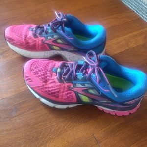 Brooks Ravenna 6 running shoes